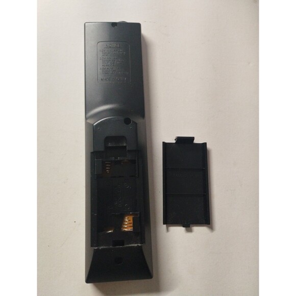 Insignia Funai Sylvania Emerson TV/DVD Video Remote Control NF000UD T1-3 - Picture 3 of 3